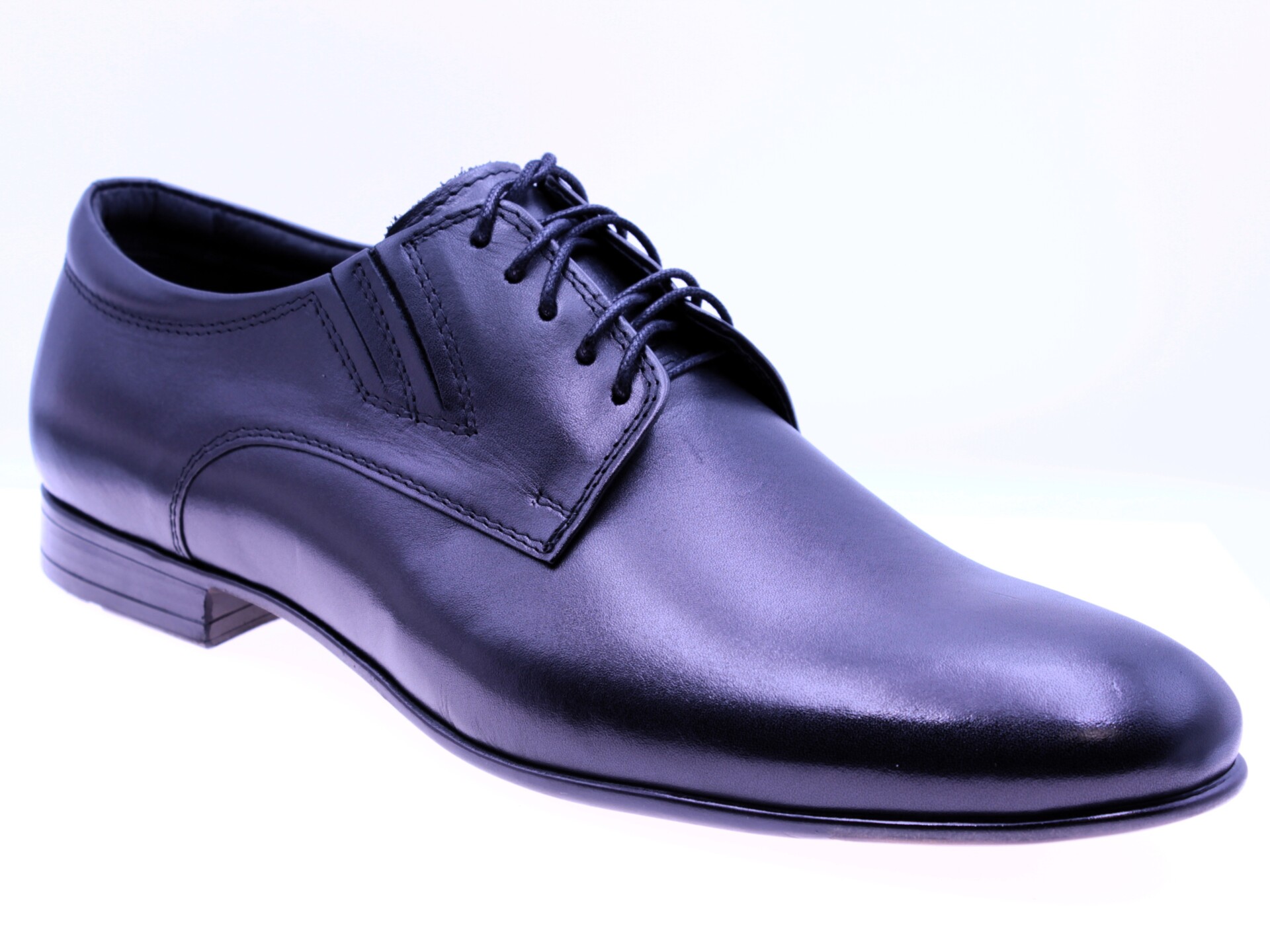 Buty skórzane czarne matowe Gino Vertucci wz. 595